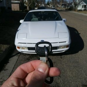 Meet your Posher, Eric